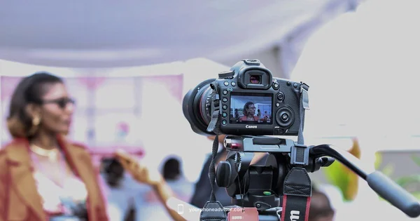 Vlogging Gear Guide - Your Phone Advisor